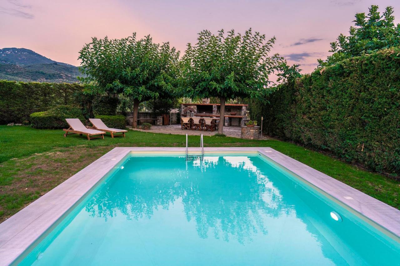 הוילה Káto Lekhónia Chariklia'S House With Private Pool מראה חיצוני תמונה
